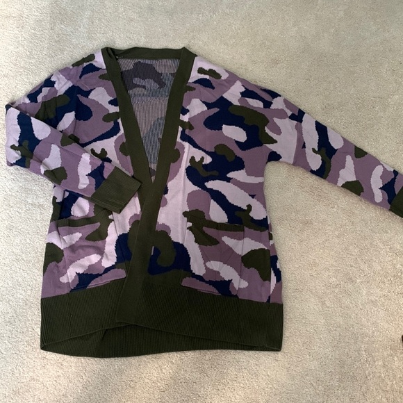 Sweaters - NWOT Urban Camo Cardigan